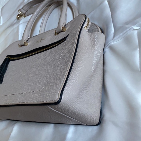 NEW Kate Spade Kalen Chester Beige with black tassel brand new - Picture 11 of 14